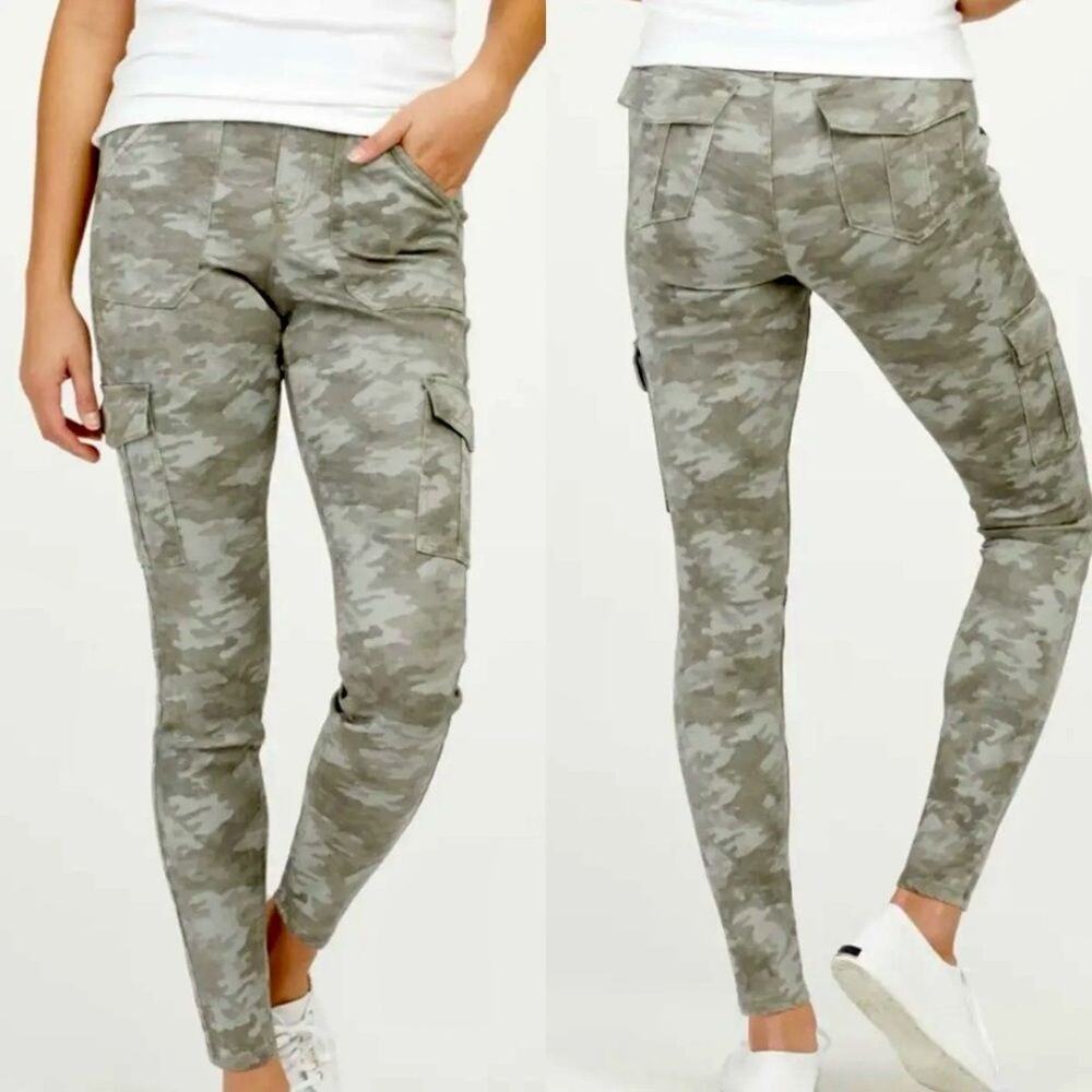 Spanx Women's Stretch Twill Ankle Cargo Pants Stone Wash Camo Size XS NWT